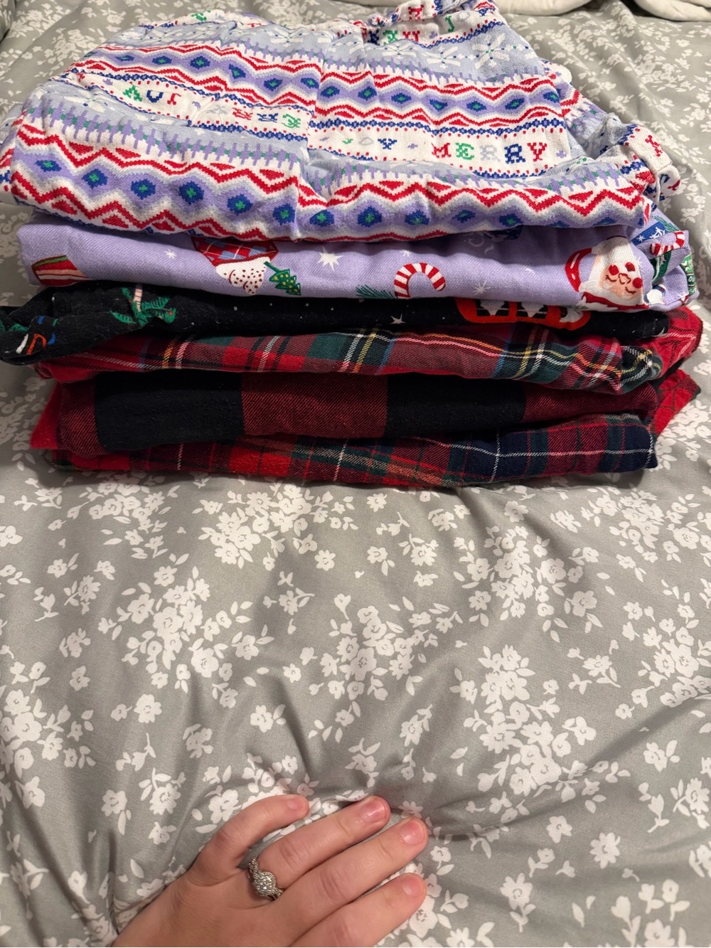 Old Navy Women's Holiday Plaid & Patterned Pajama Set - Red, Black, Purple